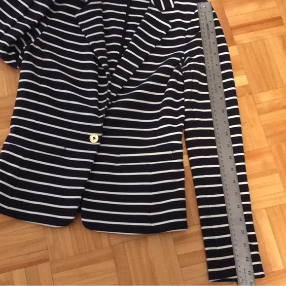 🛍️Michael Kors Blazer 🌸🌸 - Picture 7 of 7